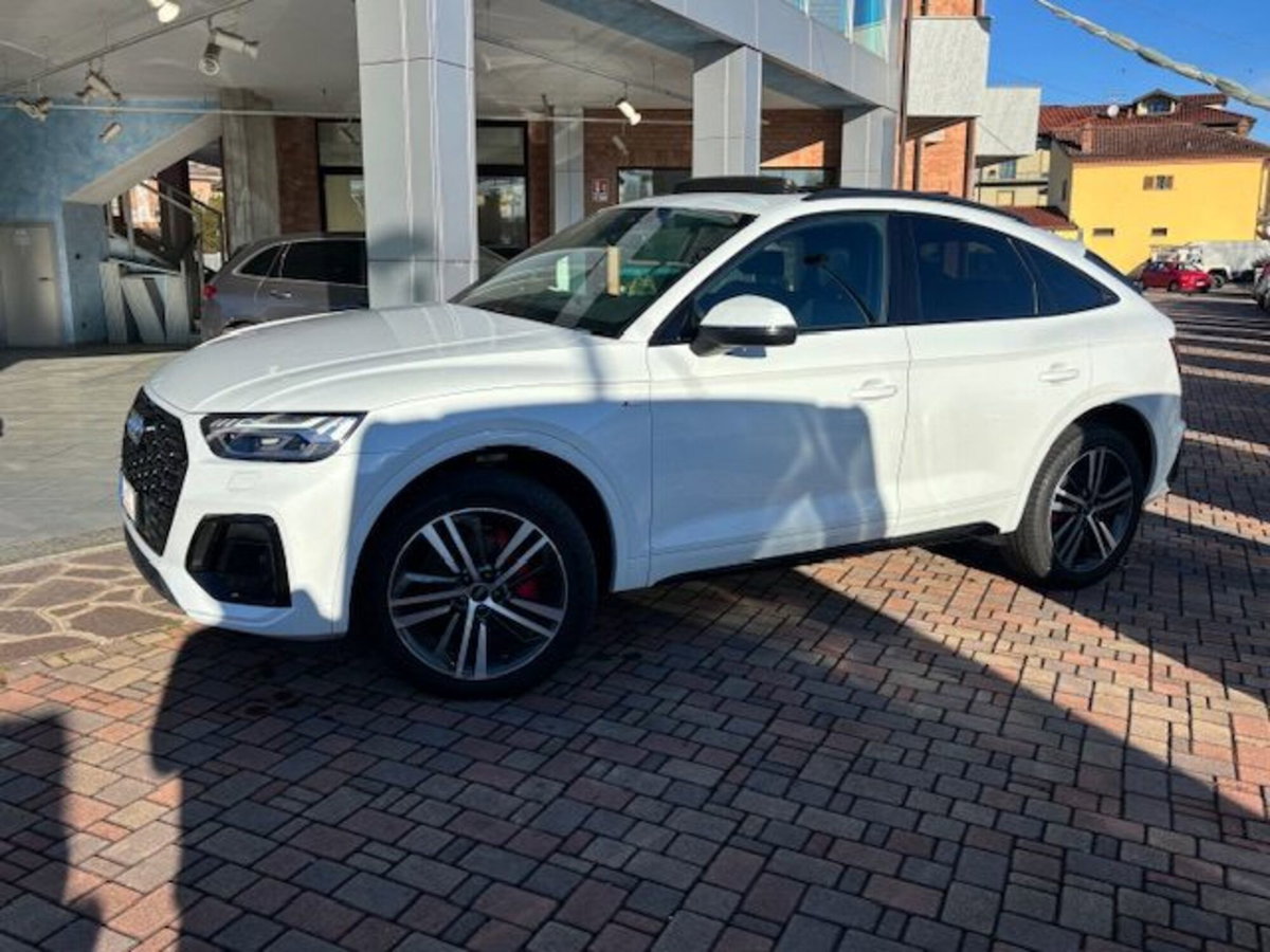 Audi Q5 40 TDI 204 CV quattro S tronic S line plus (2)