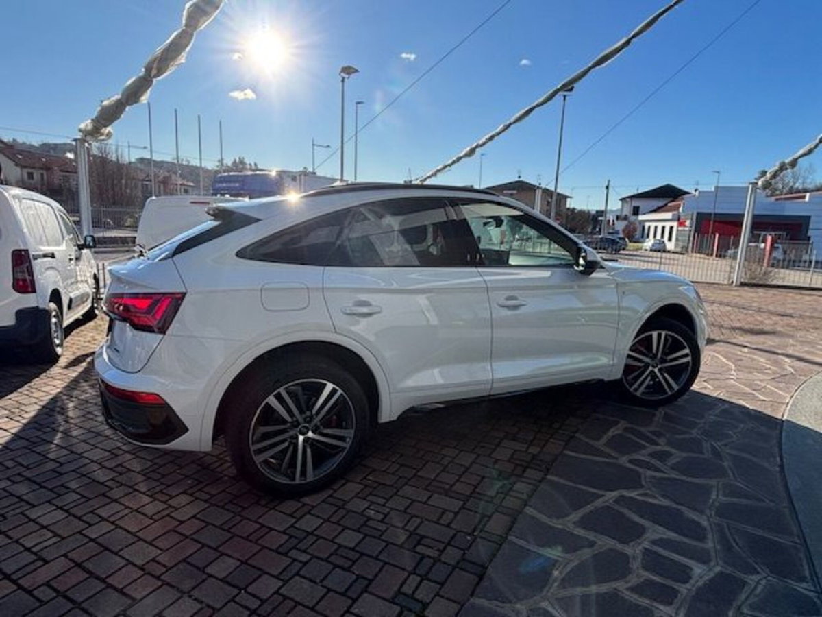 Audi Q5 40 TDI 204 CV quattro S tronic S line plus (4)