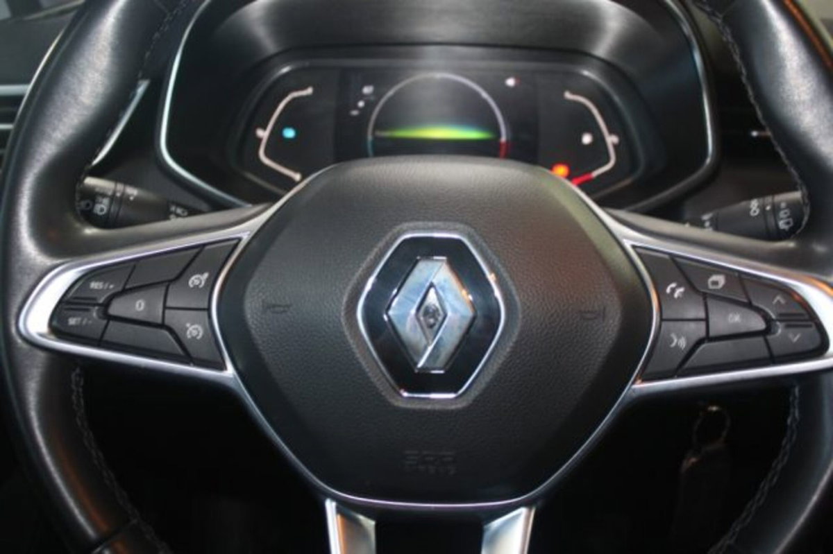 Renault Clio Full Hybrid E-Tech 140 CV 5 porte Zen (12)