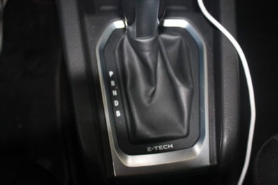 Renault Clio Full Hybrid E-Tech 140 CV 5 porte Zen (15)