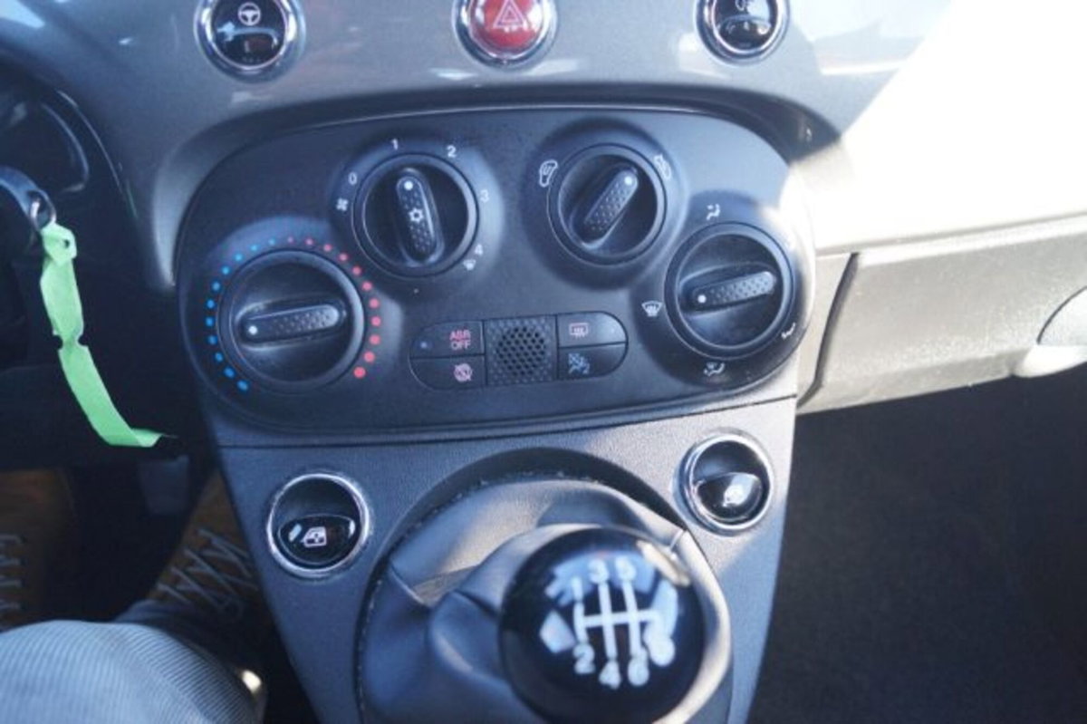 Fiat 500 1.0 Hybrid Club (11)