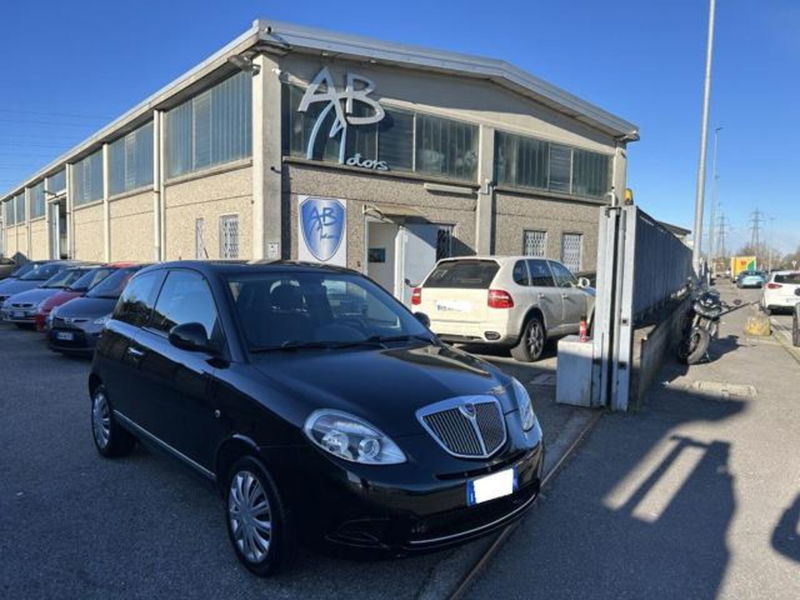 Lancia Ypsilon 1.2 69 CV Argento