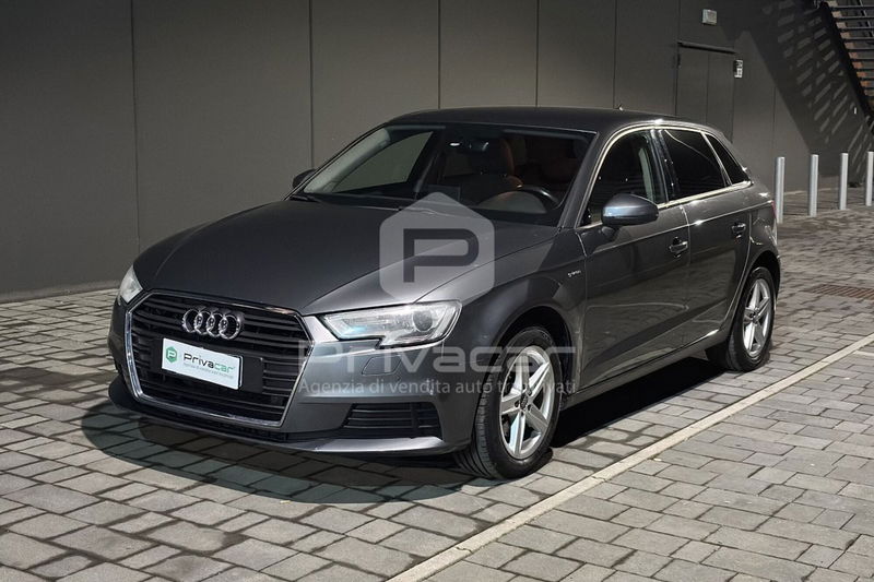 Audi A3 Sportback 1.4 TFSI S tronic g-tron