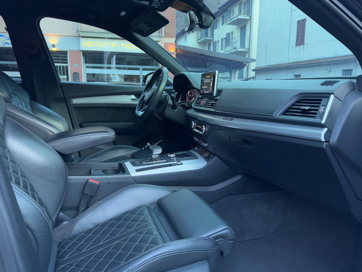 Audi Q5 50 TDI quattro tiptronic S line plus (17)