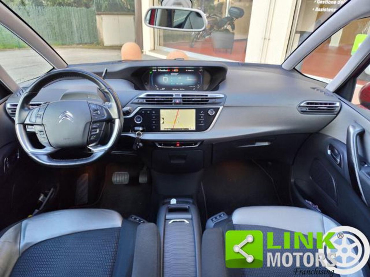 Citroen Grand C4 Picasso BlueHDi 150 S&S EAT6 Exclusive (4)