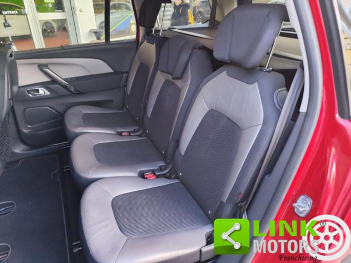 Citroen Grand C4 Picasso BlueHDi 150 S&S EAT6 Exclusive (6)