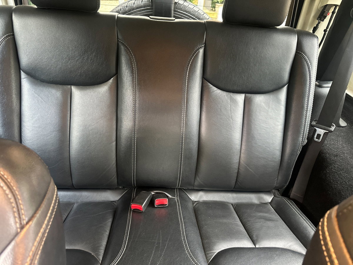 Jeep Wrangler Unlimited 2.8 CRD DPF Sahara (14)