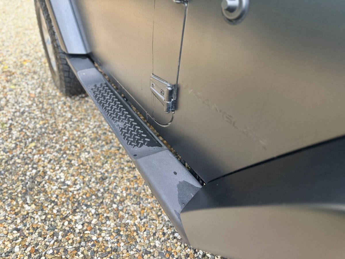 Jeep Wrangler Unlimited 2.8 CRD DPF Sahara (15)
