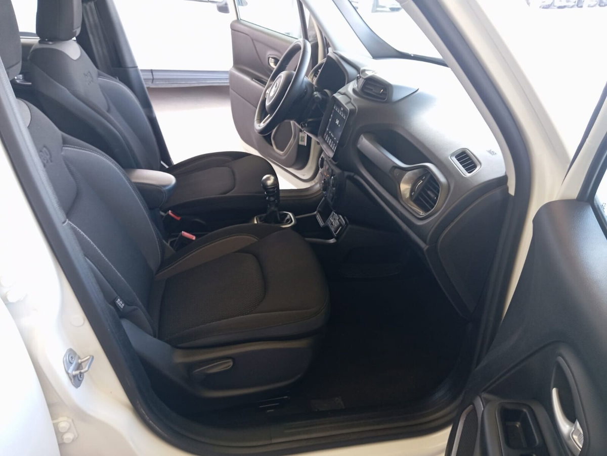 Jeep Renegade 1.6 Mjt 130 CV Limited (13)