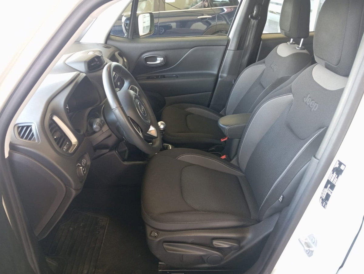 Jeep Renegade 1.6 Mjt 130 CV Limited (15)