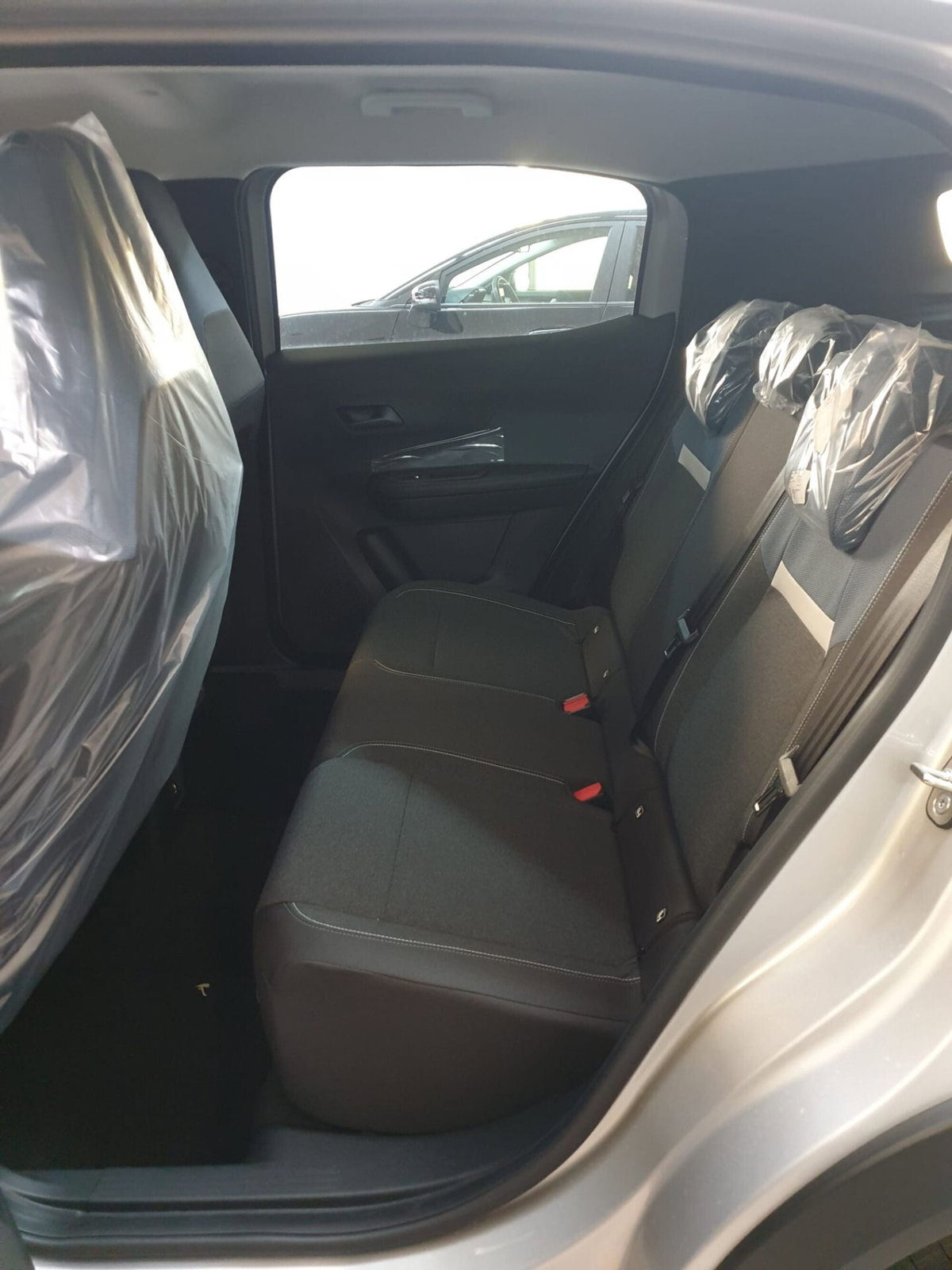 Opel Frontera 1.2 hybrid Edition 145cv edct (12)