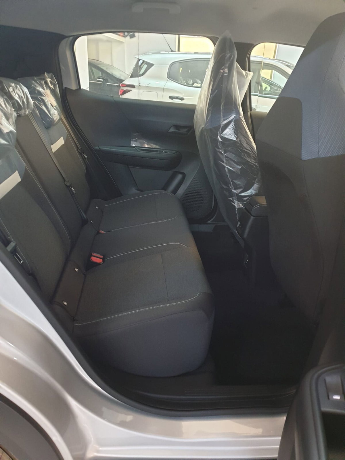 Opel Frontera 1.2 hybrid Edition 145cv edct (13)