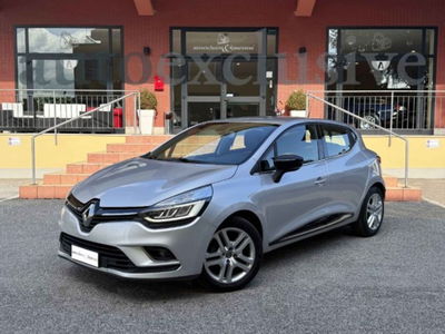 Renault Clio TCe 12V 90 CV 5 porte Moschino Zen usata