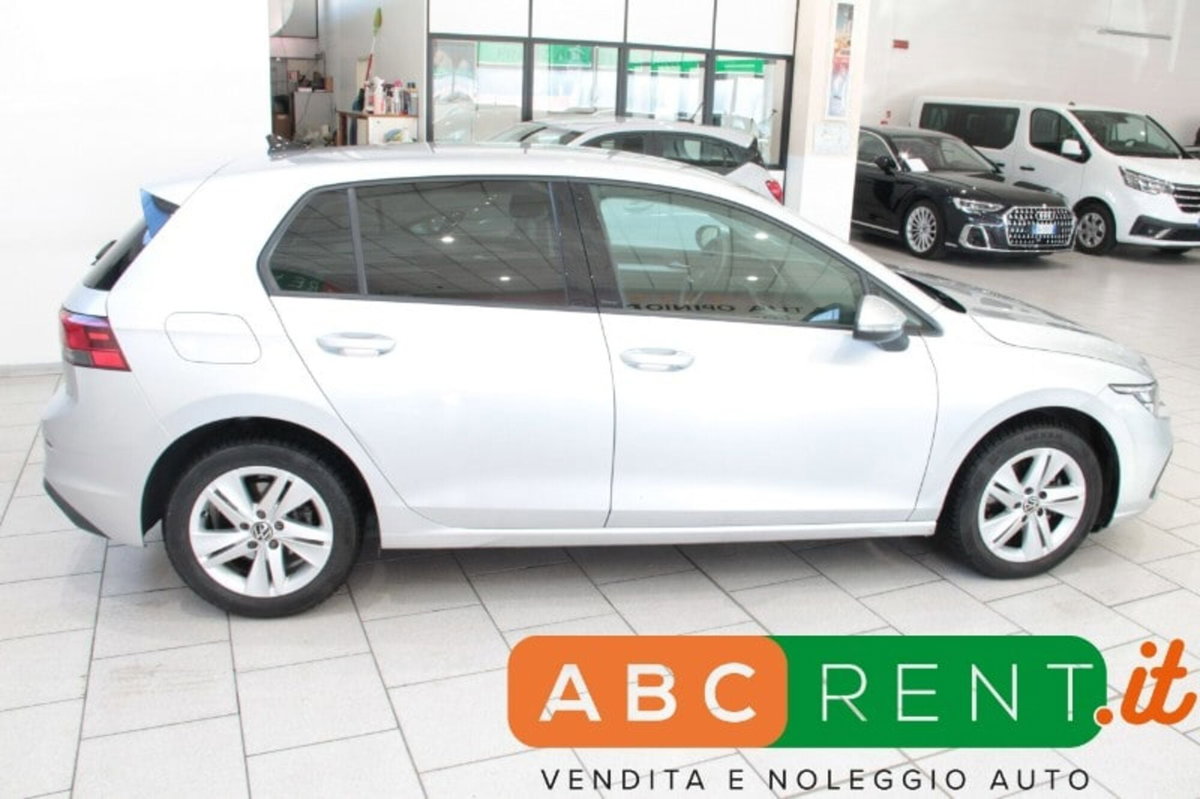 Volkswagen Golf 2.0 TDI 150 CV DSG SCR Life (8)