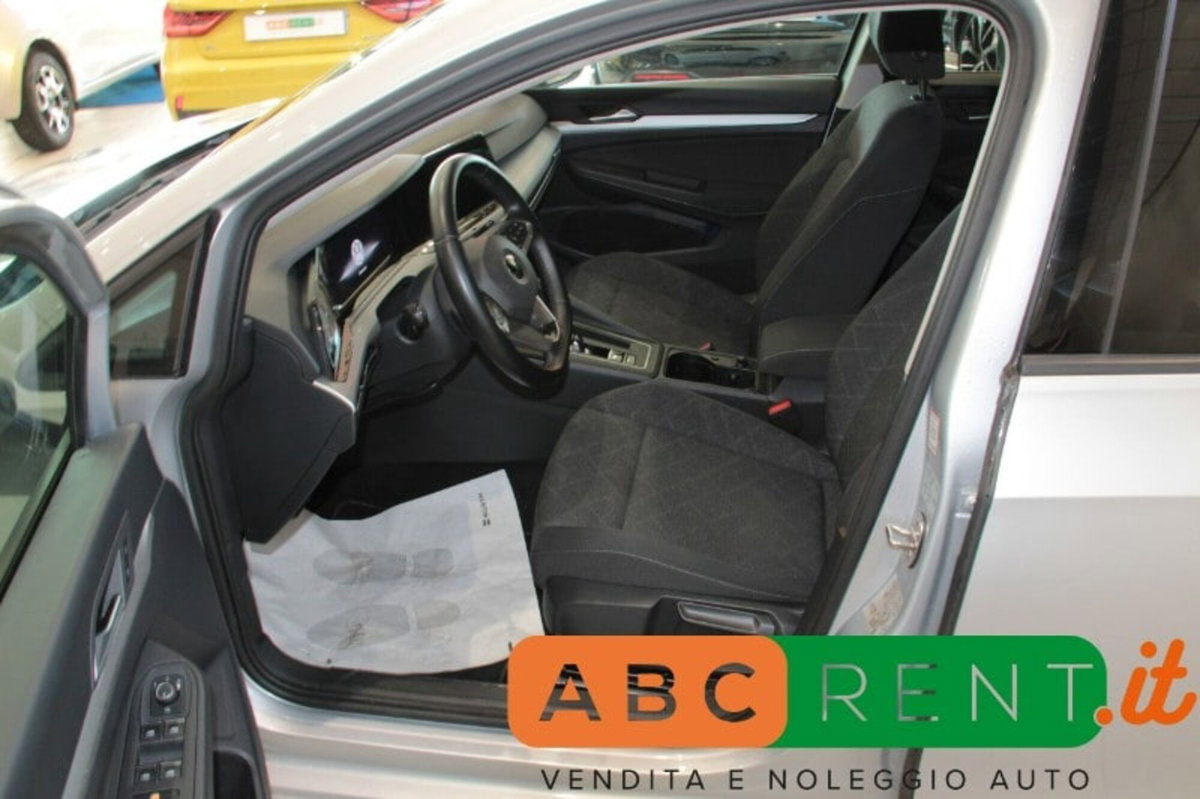 Volkswagen Golf 2.0 TDI 150 CV DSG SCR Life (9)