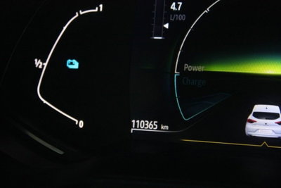 Renault Clio Full Hybrid E-Tech 140 CV 5 porte Zen (11)