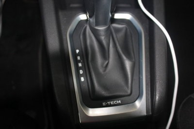 Renault Clio Full Hybrid E-Tech 140 CV 5 porte Zen (15)