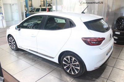 Renault Clio Full Hybrid E-Tech 140 CV 5 porte Zen (4)