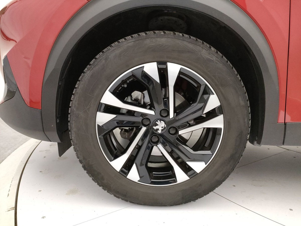 Peugeot 2008 PureTech 130 S&S EAT8 Allure Pack (11)