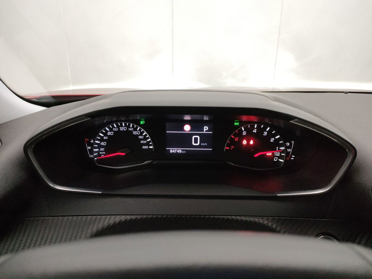 Peugeot 2008 PureTech 130 S&S EAT8 Allure Pack (13)