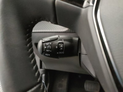 Peugeot 2008 PureTech 130 S&S EAT8 Allure Pack (17)