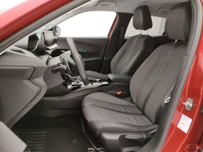 Peugeot 2008 PureTech 130 S&S EAT8 Allure Pack (7)