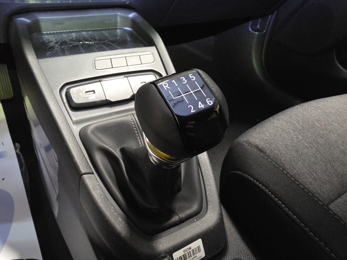 Kia Stonic 1.0 t-gdi Style (19)