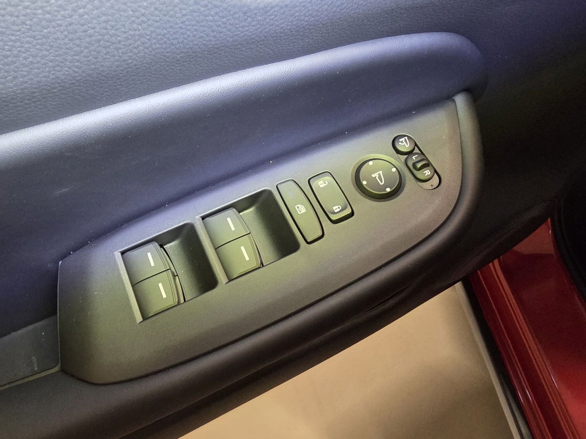 Honda Jazz 1.5 Hev Crosstar eCVT Bicolor Executive (20)