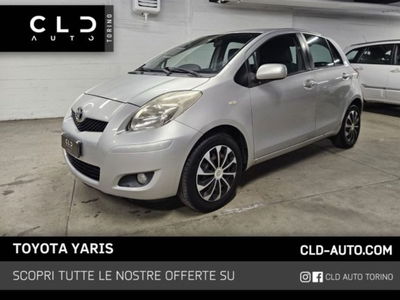 Toyota Yaris 1.3 5 porte Sol usata
