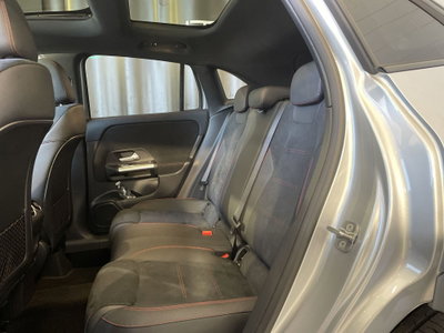Mercedes-Benz GLA SUV 200 d AMG Line Premium Plus 4matic auto (10)