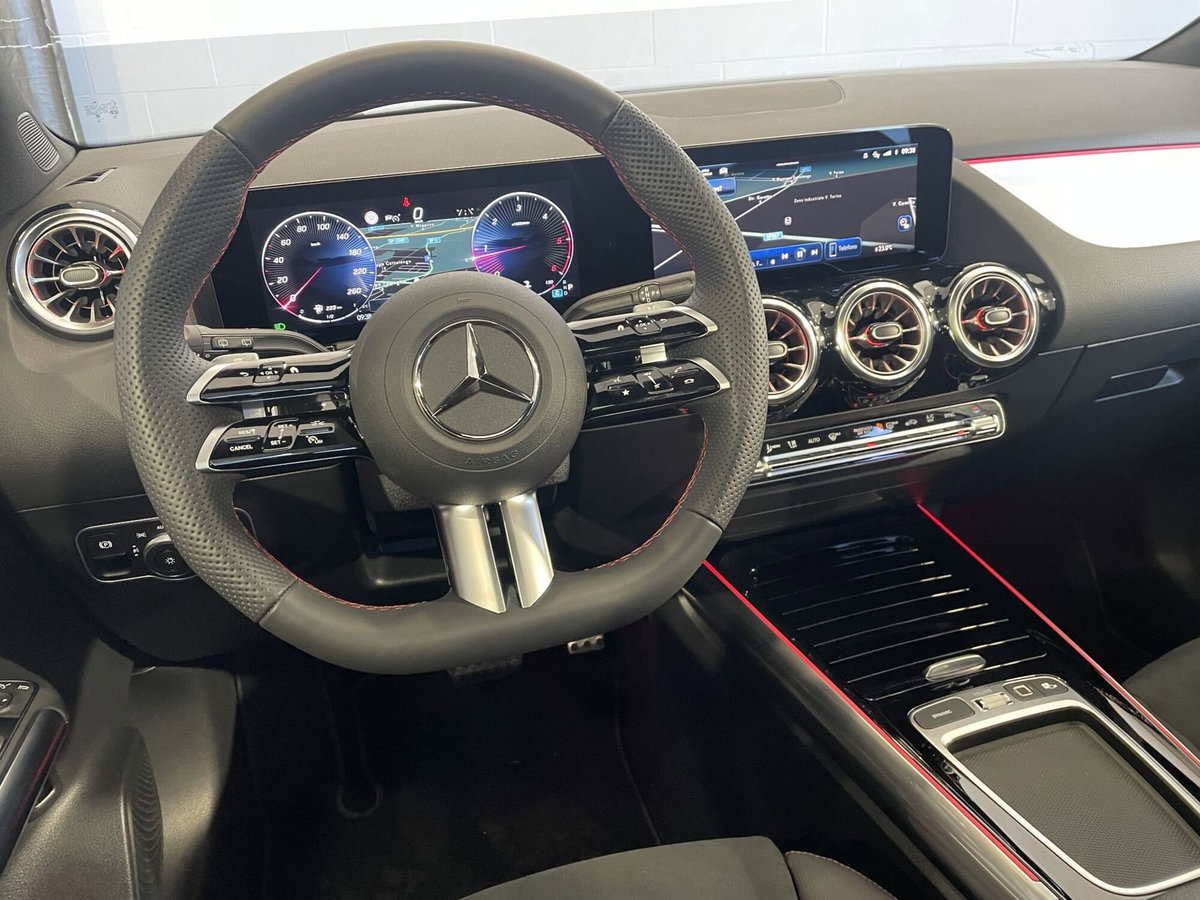 Mercedes-Benz GLA SUV 200 d AMG Line Premium Plus 4matic auto (13)