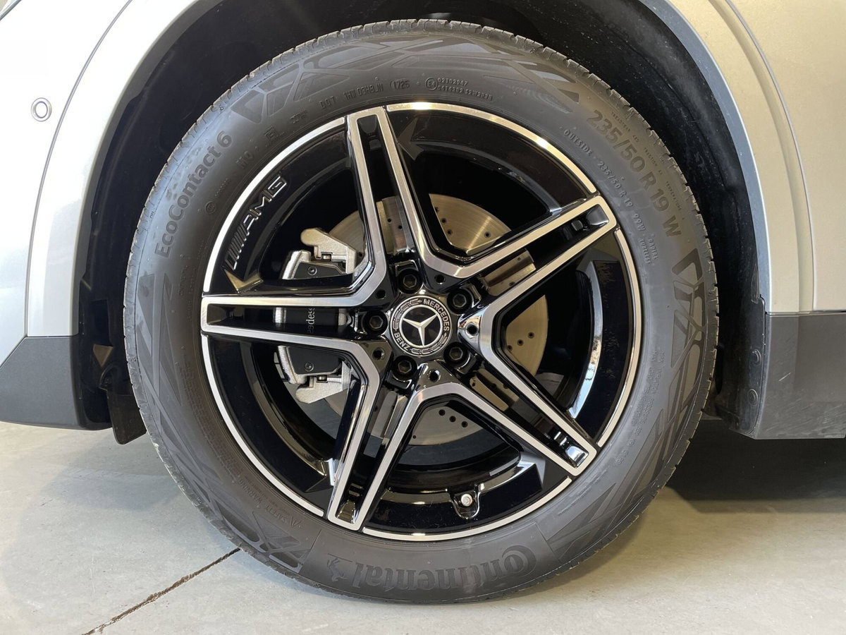 Mercedes-Benz GLA SUV 200 d AMG Line Premium Plus 4matic auto (8)