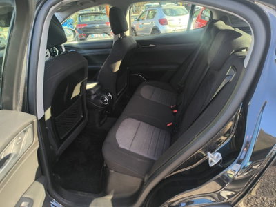 Alfa Romeo Stelvio Stelvio 2.2 Turbodiesel 180 CV AT8 Q4 Business (10)