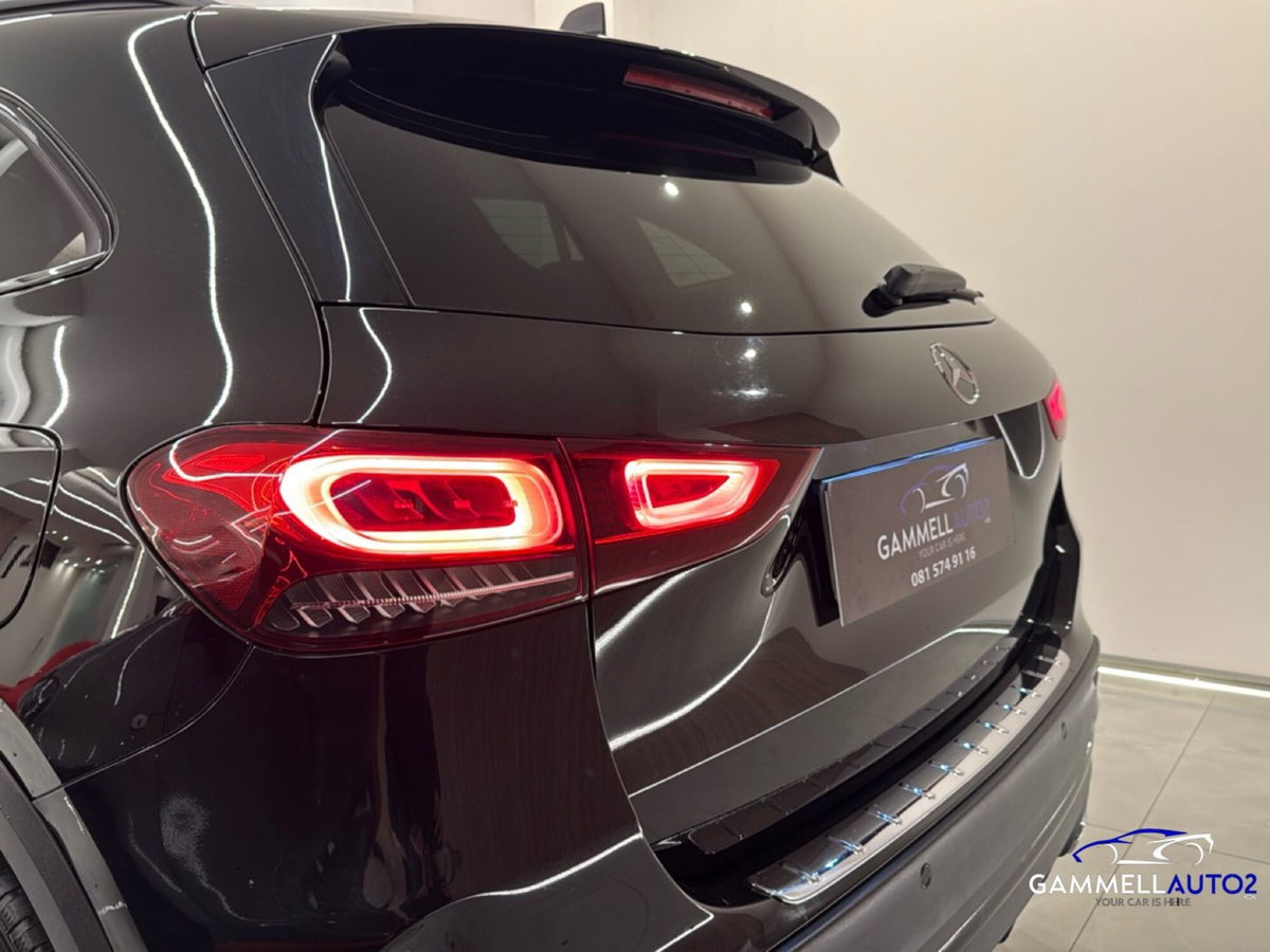 Mercedes-Benz GLA SUV 200 d Automatic Premium (10)