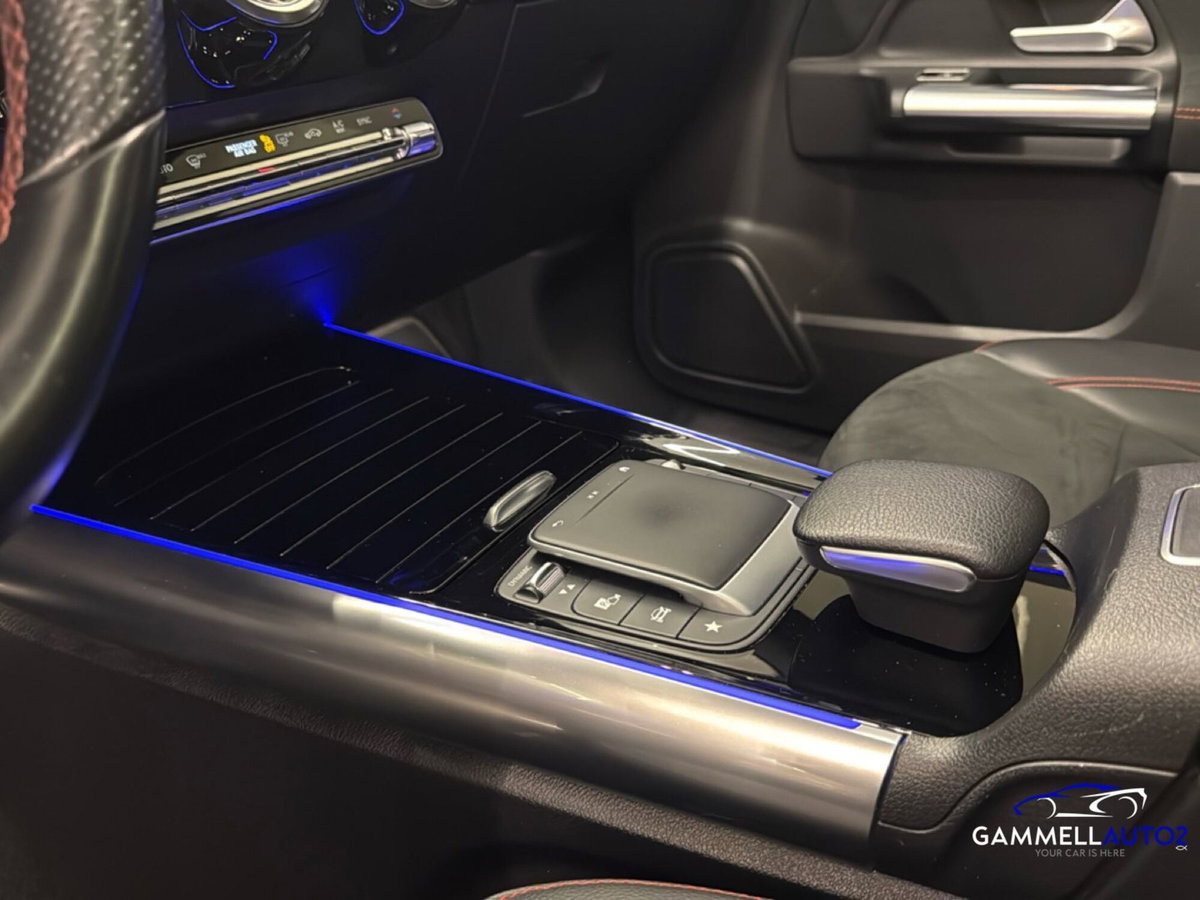 Mercedes-Benz GLA SUV 200 d Automatic Premium (14)