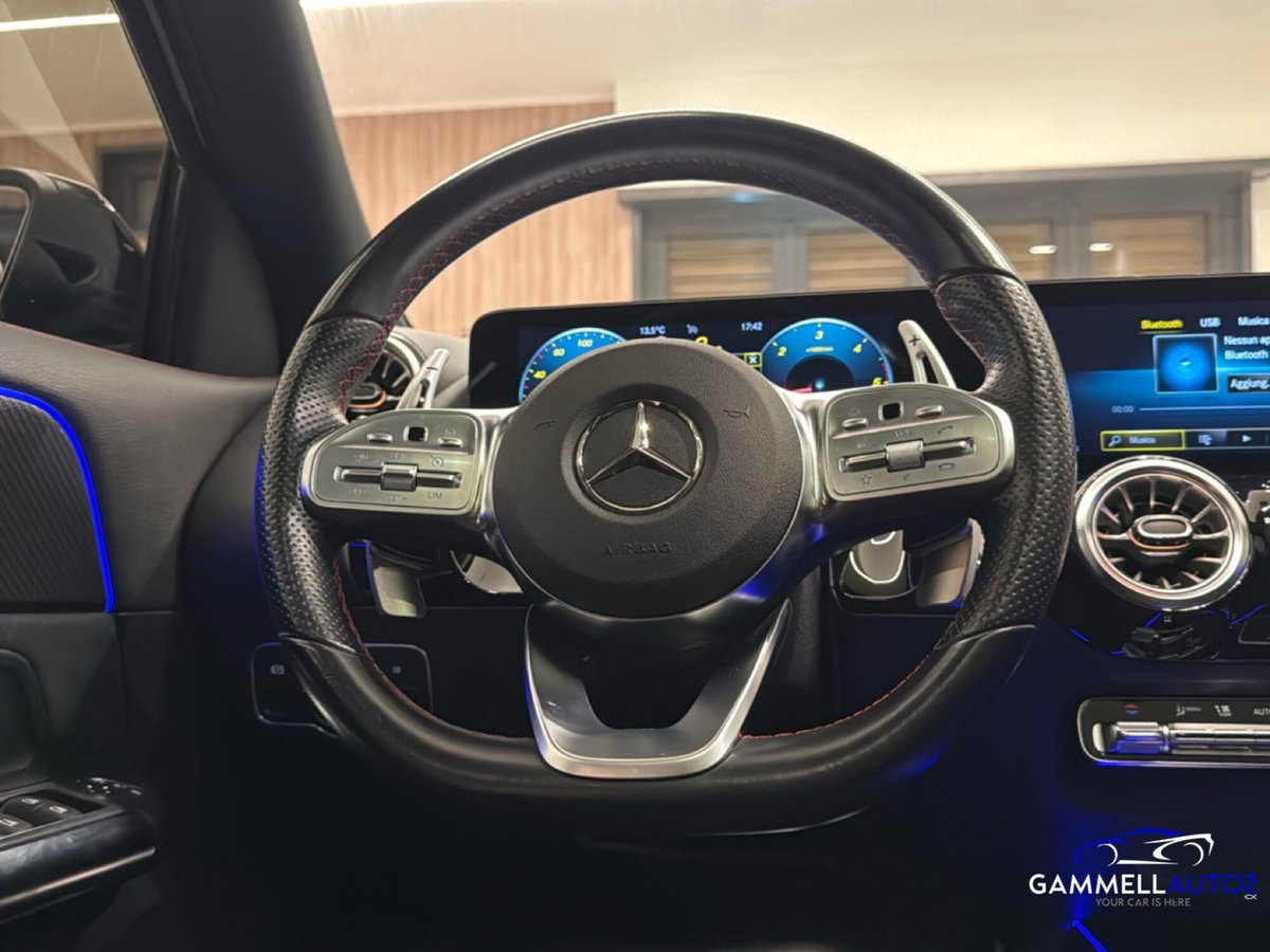Mercedes-Benz GLA SUV 200 d Automatic Premium (16)