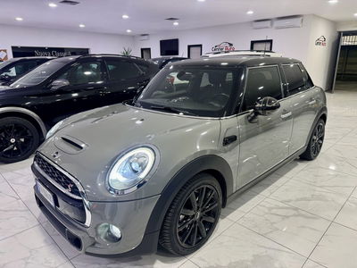 MINI Mini 2.0 Cooper SD Boost 5 porte usata