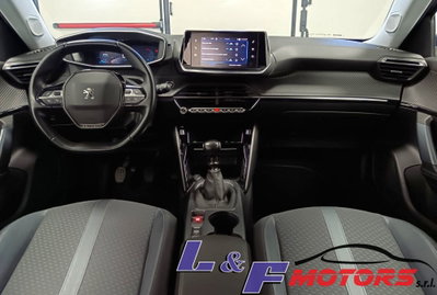 Peugeot 2008 BlueHDi 110 S&S Allure (12)