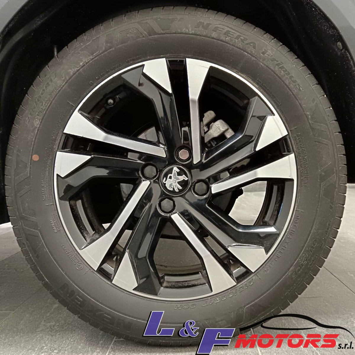 Peugeot 2008 BlueHDi 110 S&S Allure (15)