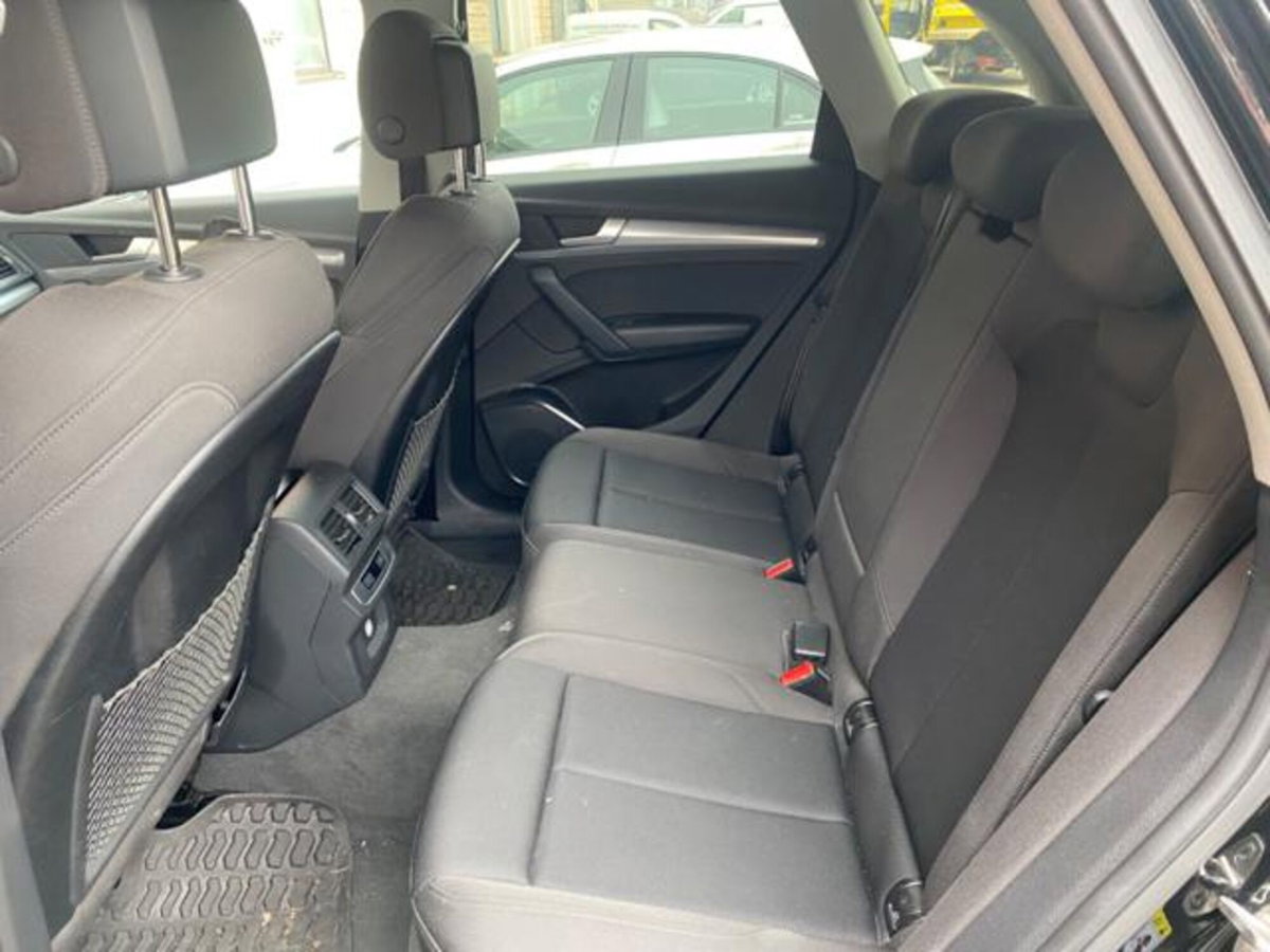Audi Q5 40 TDI 204 CV quattro S tronic (11)