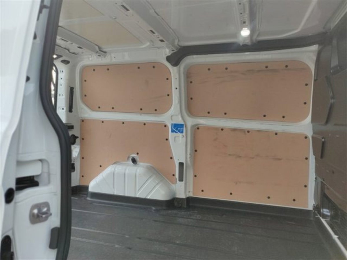 Ford Transit Custom Furgone 340 2.0 TDCi 130 PC Furgone Trend (7)