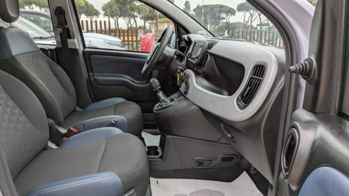 Fiat Panda Cross 1.0 firefly hybrid Cross s&s 70cv 5p.ti (10)