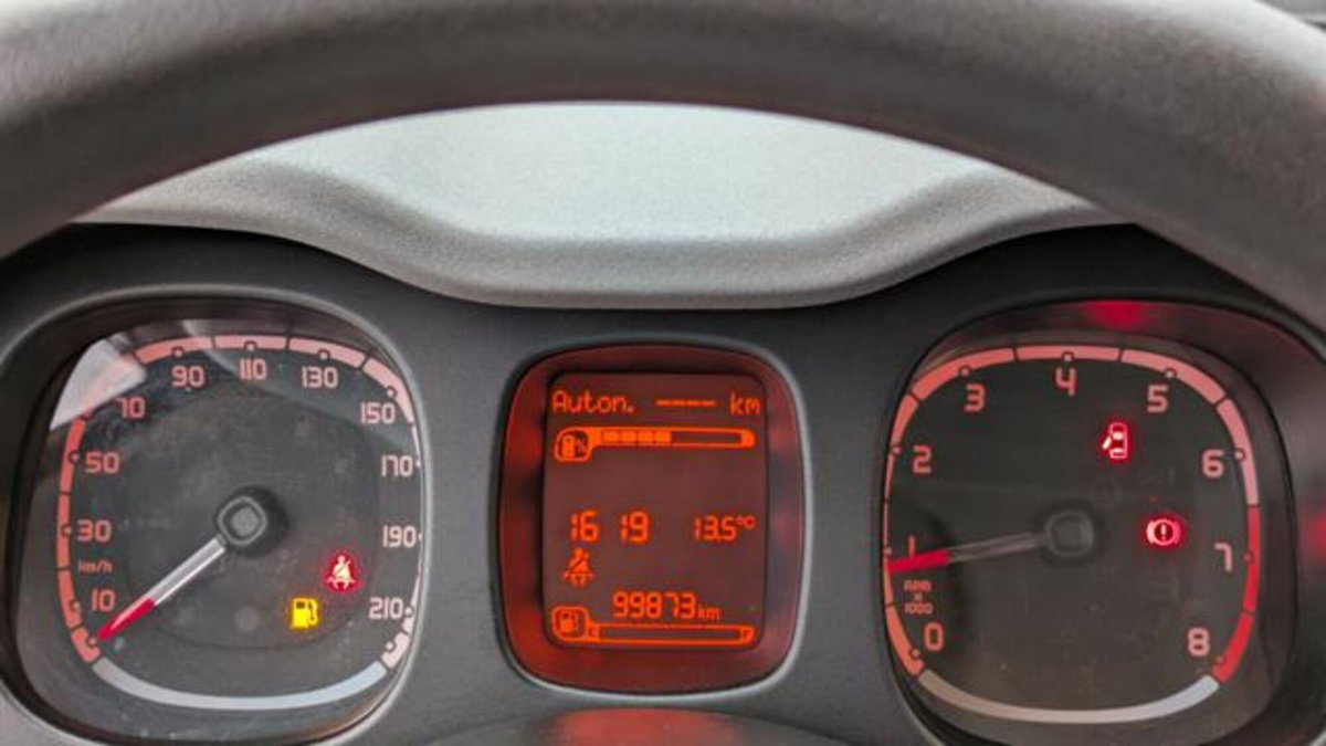 Fiat Panda Cross 1.0 firefly hybrid Cross s&s 70cv 5p.ti (8)