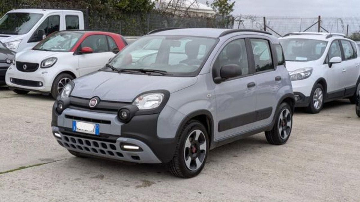 Fiat Panda Cross 1.0 firefly hybrid Cross s&s 70cv 5p.ti (2)