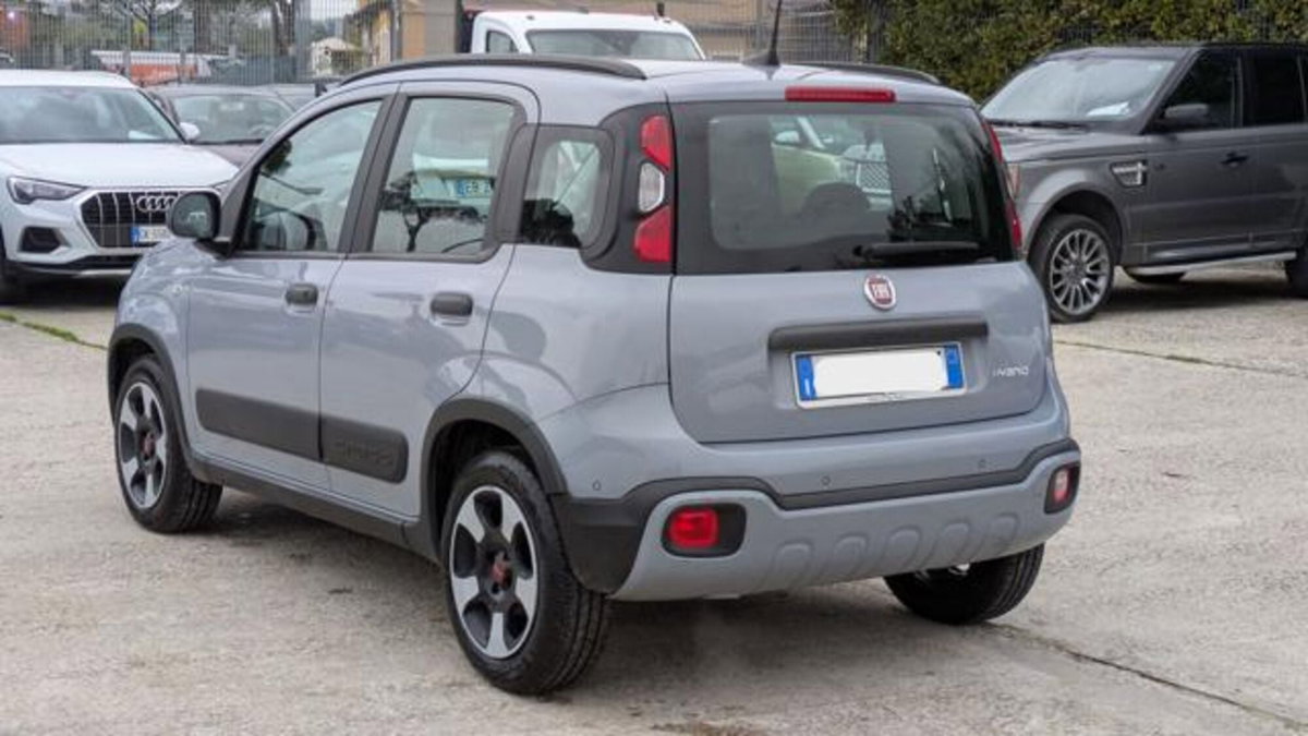 Fiat Panda Cross 1.0 firefly hybrid Cross s&s 70cv 5p.ti (3)