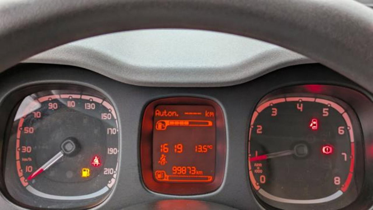 Fiat Panda Cross 1.0 firefly hybrid Cross s&s 70cv 5p.ti (8)
