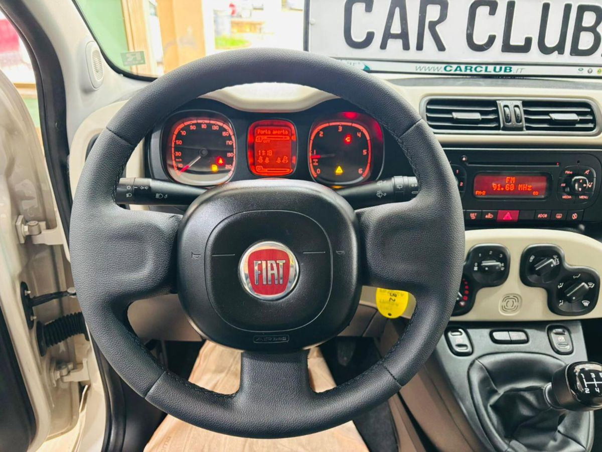 Fiat Panda 1.3 MJT 95 CV S&S Lounge (15)