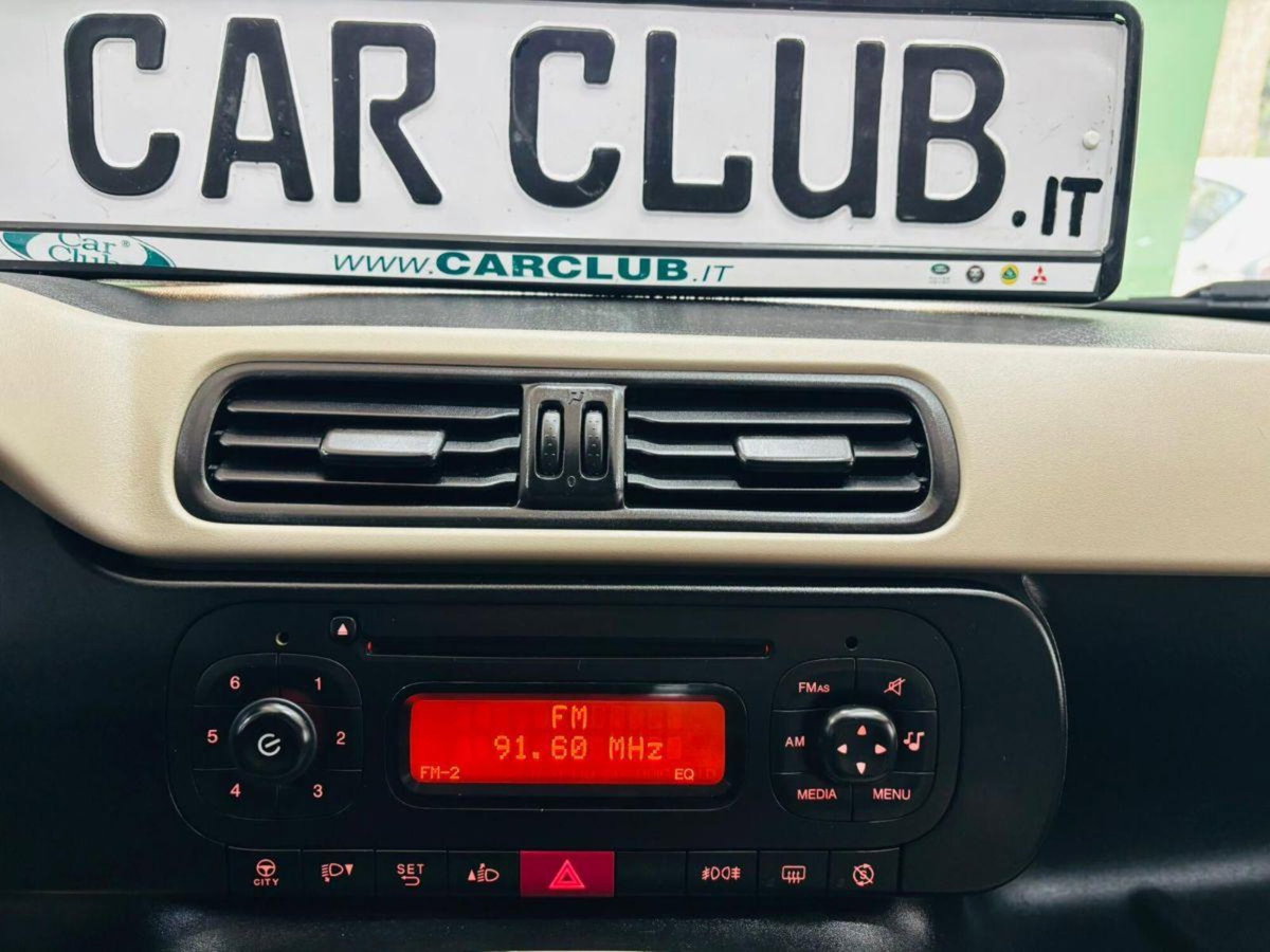 Fiat Panda 1.3 MJT 95 CV S&S Lounge (20)