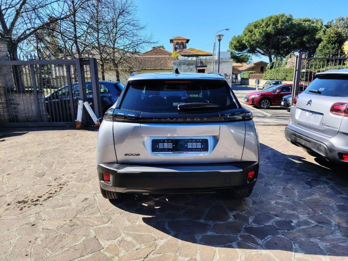 Peugeot 2008 PureTech 100 S&S Allure (5)