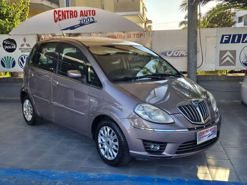 Lancia Musa 1.4 16V Poltrona Frau